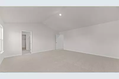 3012 Middle Creek Lane, Greensboro, NC 27405 - Photo 18