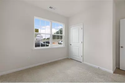 3010 Middle Creek Lane, Greensboro, NC 27405 - Photo 6