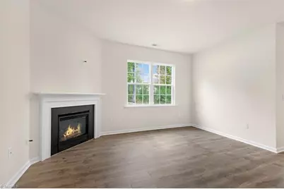 3010 Middle Creek Lane, Greensboro, NC 27405 - Photo 26