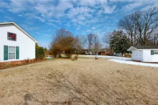 4 Braxton Ln, Thomasville, NC 27360 - Photo 34