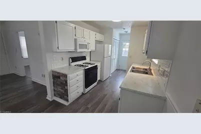 2714 Westgate Drive, High Point, NC 27265 - Photo 18