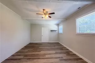 202 Hassellwood Dr, Jamestown, NC 27282 - Photo 12