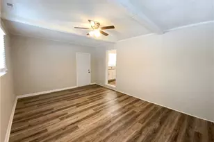 202 Hassellwood Dr, Jamestown, NC 27282 - Photo 6