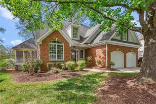 971 Wyckshire Ct, Whitsett, NC 27377 - Photo 2