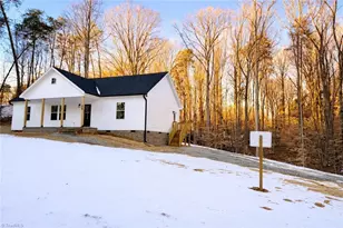 639 Georgetown Rd, Winston-Salem, NC 27107 - Photo 2