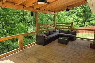 1542 Overlook Dr, Wilkesboro, NC 28697 - Photo 4