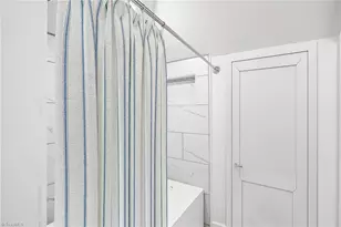 316 Spring St, Thomasville, NC 27360 - Photo 32