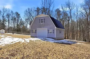 134 Grady Rd, Reidsville, NC 27320 - Photo 36