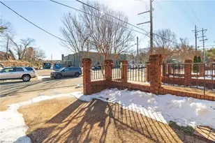 622 Walker Ave, Greensboro, NC 27403 - Photo 24