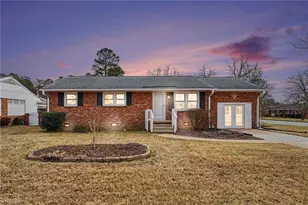 106 Hall St, Graham, NC 27253 - Photo 2