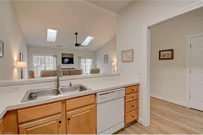 125 Stadium Oaks Drive, Clemmons, NC 27012 - Photo 10