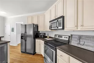 2900 Walbrook Terrace, Browns Summit, NC 27214 - Photo 18