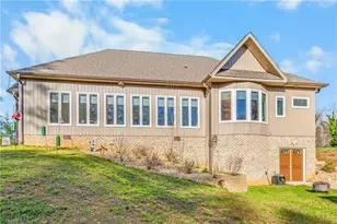 153 Woodridge Dr, Mount Airy, NC 27030 - Photo 28