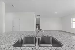 346 Shiloh Wy, Mebane, NC 27302 - Photo 10