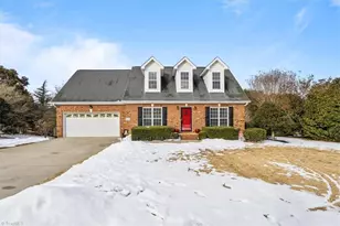 8205 Hunters Dr, Greensboro, NC 27455 - Photo 2
