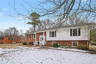 3405 Longview Dr, Burlington, NC 27215 - Photo 4