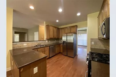 115 North Field Drive, Advance, NC 27006 - Photo 4