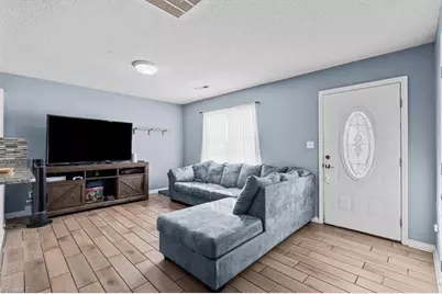 2313 Phillips Avenue, Greensboro, NC 27405 - Photo 4