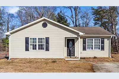 2313 Phillips Avenue, Greensboro, NC 27405 - Photo 2