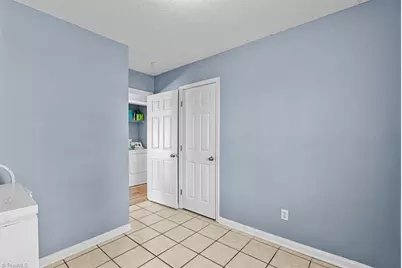 2313 Phillips Avenue, Greensboro, NC 27405 - Photo 26