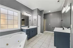 915 Kaye Gibbons Ct, Kernersville, NC 27284 - Photo 12