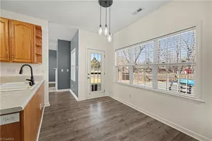 915 Kaye Gibbons Ct, Kernersville, NC 27284 - Photo 10