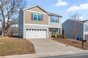 1981 Glenburn Dr, Winston-Salem, NC 27127 - Photo 2