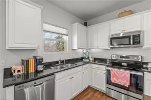 1981 Glenburn Dr, Winston-Salem, NC 27127 - Photo 12