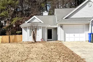 205 Standish Dr, Chapel Hill, NC 27517 - Photo 1