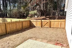 205 Standish Dr, Chapel Hill, NC 27517 - Photo 12