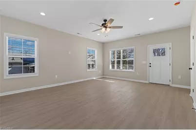 411 NE 28th Street, Winston-Salem, NC 27105 - Photo 10