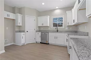 411 NE 28th St, Winston-Salem, NC 27105 - Photo 18