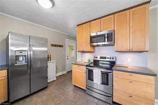 2865 Quincy Dr, Winston-Salem, NC 27103 - Photo 16