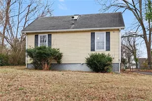 907 Watkins St, Greensboro, NC 27407 - Photo 28