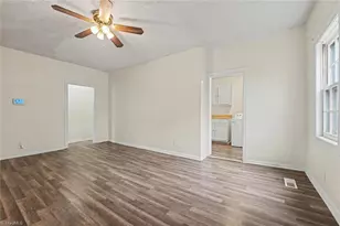 907 Watkins St, Greensboro, NC 27407 - Photo 8