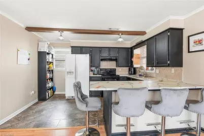 2609 Tree Hollow Extension, Thomasville, NC 27360 - Photo 8