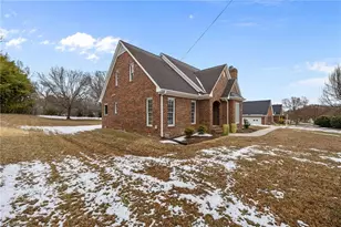 2265 Front St, Burlington, NC 27215 - Photo 28