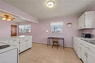 3217 London Rd, Greensboro, NC 27405 - Photo 6