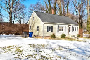 3872 Leo St, Winston-Salem, NC 27106 - Photo 2