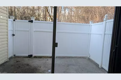 3531 Lynhaven Drive #D, Greensboro, NC 27406 - Photo 4