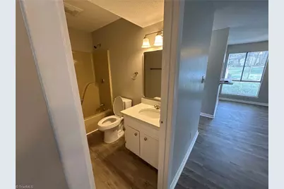 126 Turnwood Lane, Winston-Salem, NC 27104 - Photo 6