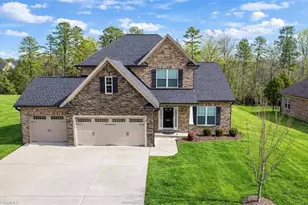 2826 Fallin Ct, High Point, NC 27262 - Photo 1