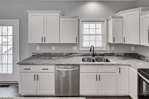 543 Hawthorne Dr, Asheboro, NC 27205 - Photo 12