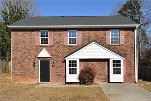 709 Pilgrim Ford Ct, Clemmons, NC 27012 - Photo 1