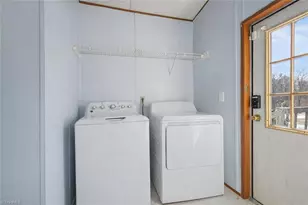 1160 Sandy Cross Rd, Reidsville, NC 27320 - Photo 18