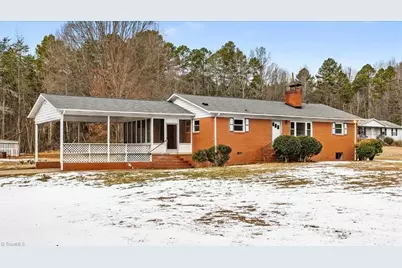 241 Willowlake Road, Greensboro, NC 27405 - Photo 4