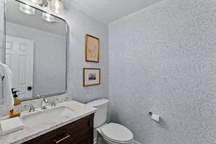 3003 Edgewater Dr, Greensboro, NC 27403 - Photo 14