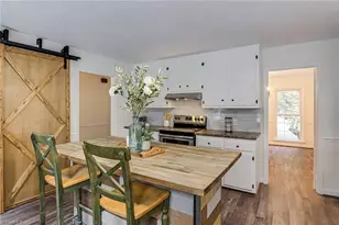 5090 Cobblestone Rd, Winston-Salem, NC 27106 - Photo 6