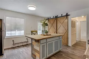 5090 Cobblestone Rd, Winston-Salem, NC 27106 - Photo 4