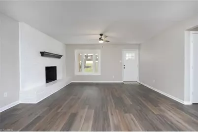 1528 Idlewild Avenue, Burlington, NC 27217 - Photo 22